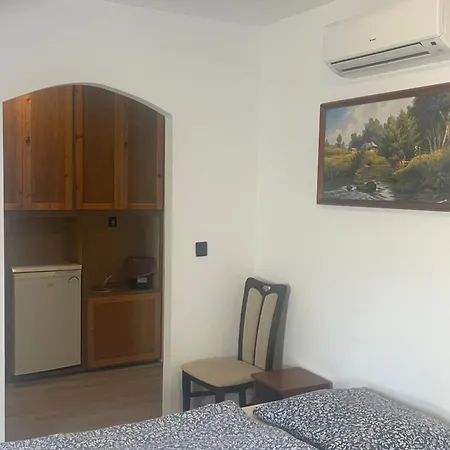 G&l Vendeghaz 3* Balatonlelle